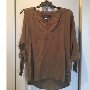 Forest green open shoulder long sleeve blouse